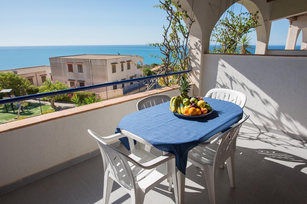 Residence Capo San Marco & Renella Шакка Экстерьер фото